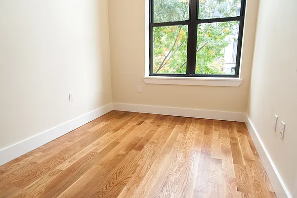 Rented by Nooklyn NYC LLC | media 73