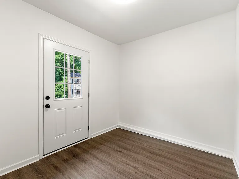 534 Woodcrest Manor Dr — Photo 11