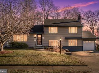 154 Fox Chase Dr, Delran, NJ 08075