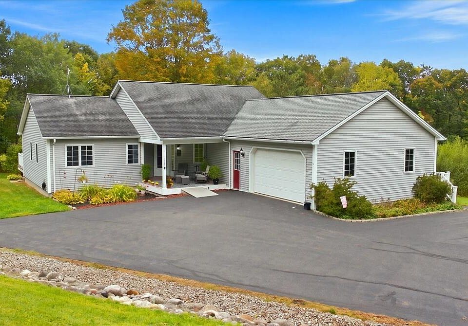 1st image of 125 Weeks Mills Road