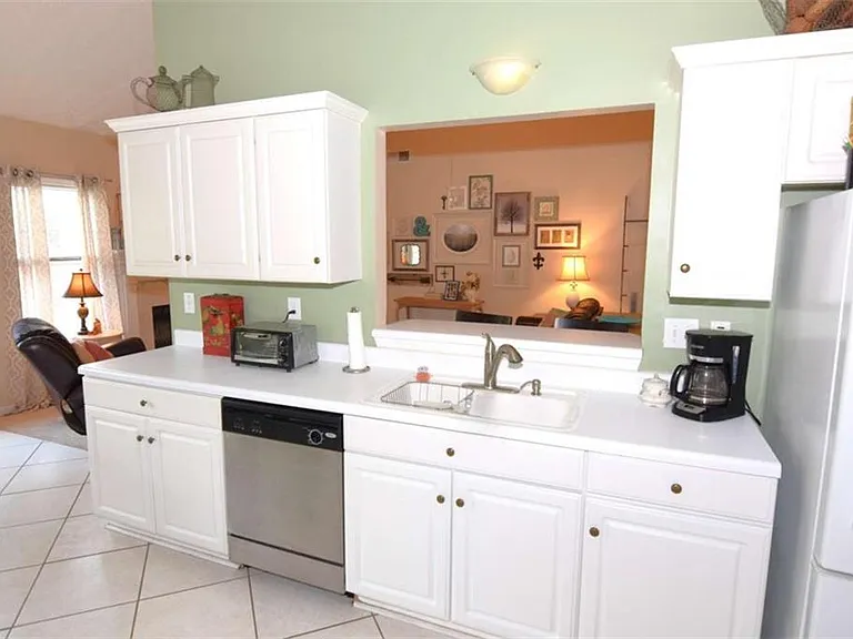 450 Running Fawn Dr — Photo 9