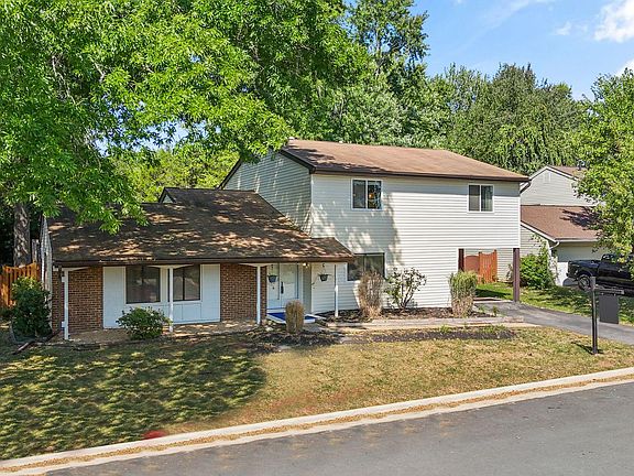 3rd image of 110 N Midland Ave