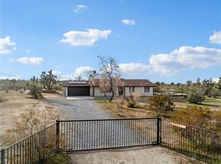 12780 Hacienda Rd, Phelan, CA 92371
