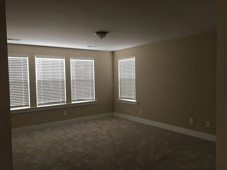 2054 Orangery Dr — Photo 6