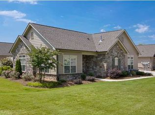 1459 Sedgefield Dr, Ooltewah, TN 37363