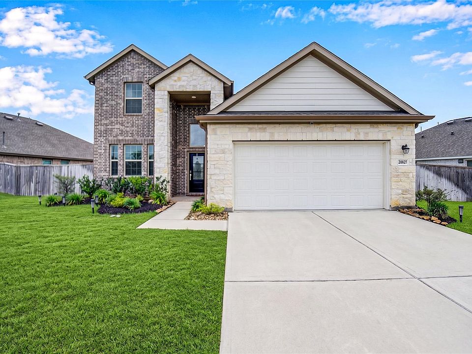1st image of 26627 Ledgemont Dr