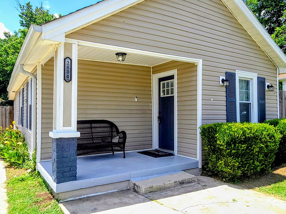 1st image of 2804 Elliott Dr