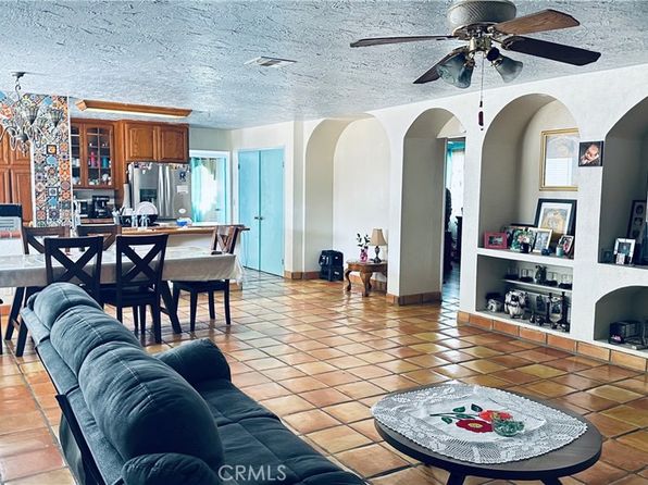 7165 Lyons Ave, Hesperia, CA 92345