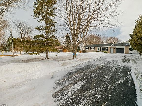 2nd image of 7315 Side Road 15