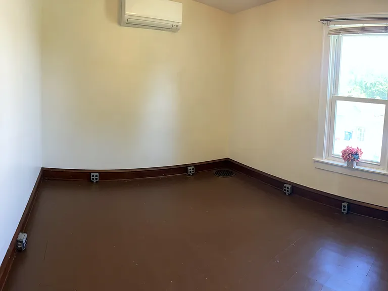 1112 Pottstown Pike — Photo 32