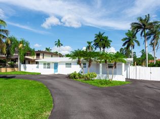 8265 SW 5th St, Miami, FL 33144