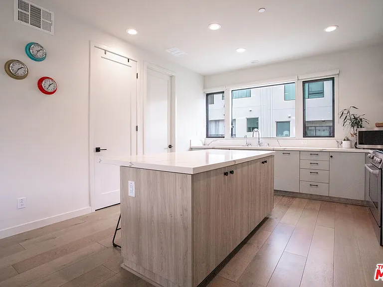 4515 N Ayla Ln — Photo 9