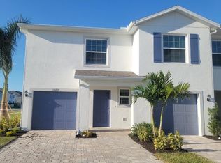 15192 Wildflower Cir, Naples, FL 34113