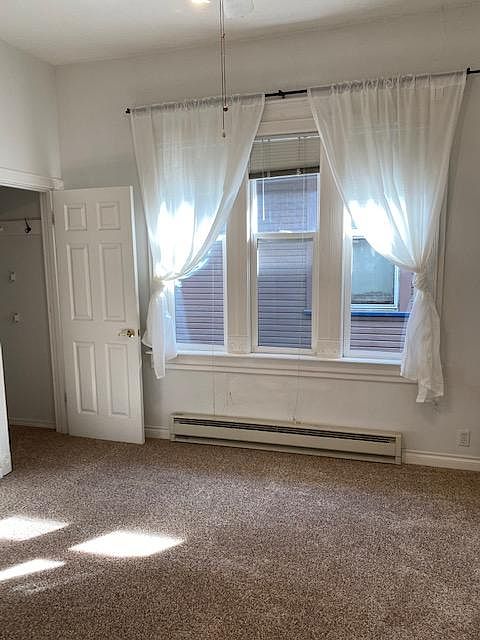 Bedroom or multi-use room
