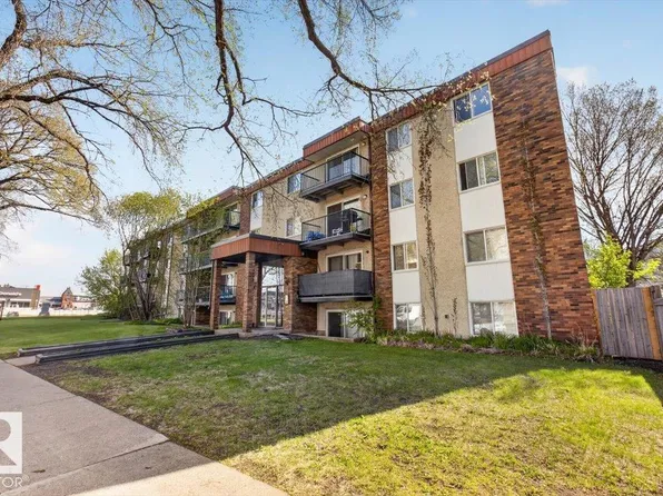 10335 117th St NW #301, Edmonton, AB T5K 1X9