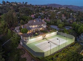 10501 Brier Ln, Santa Ana, CA 92705