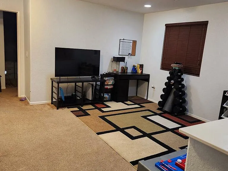 606 Kitty Hawk Dr — Photo 14