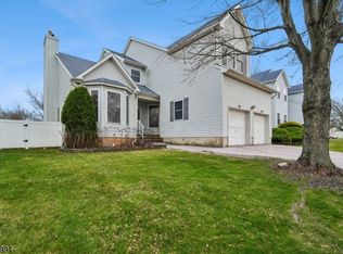 36 Murphy Drive, Bridgewater Twp., NJ 08807