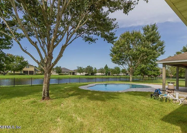 128 Terracina Dr — Photo 29