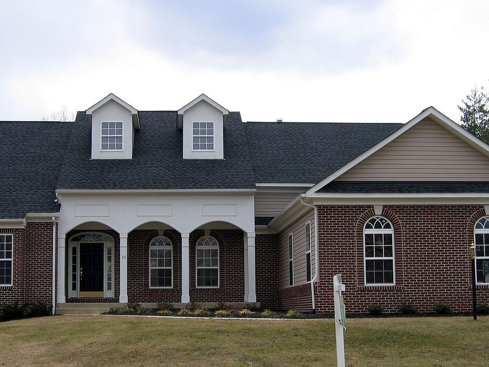 1st image of 26 Mills Hollow Dr
