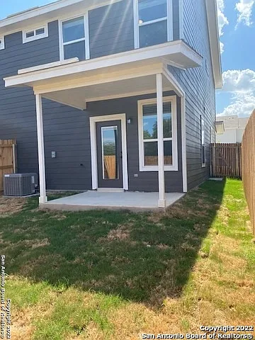 2310 Tulipwood Cv #101 — Photo 15