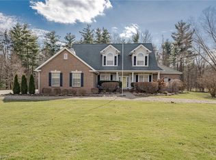 14745 Hoover Rd, Garrettsville, OH 44231