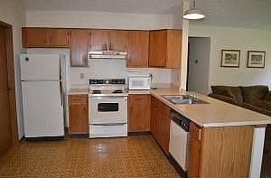 3rd image of 5081 Cherry Blossom Way