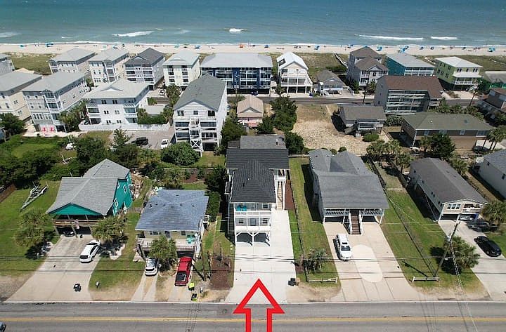 1st image of 606 Canal Dr #A