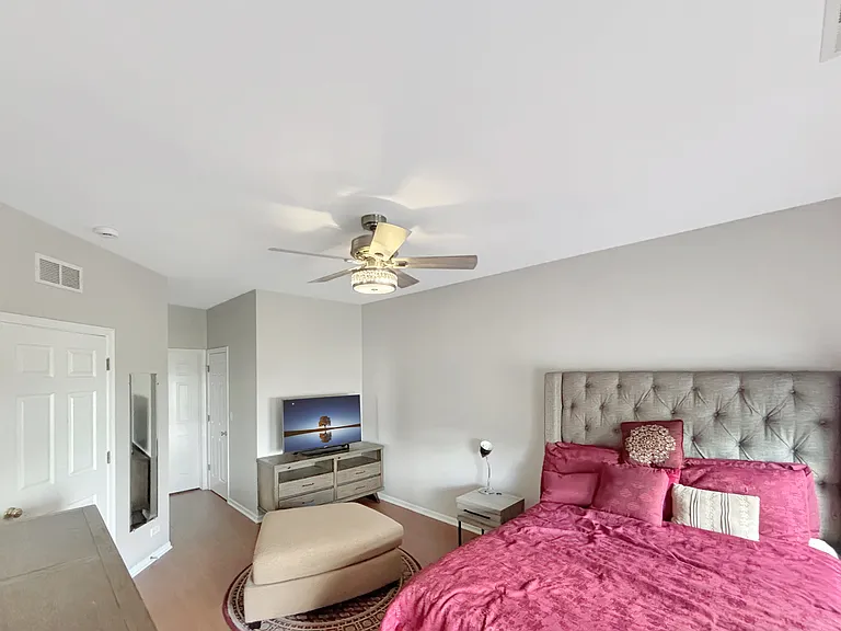 2948 Concord Ln #1 — Photo 6