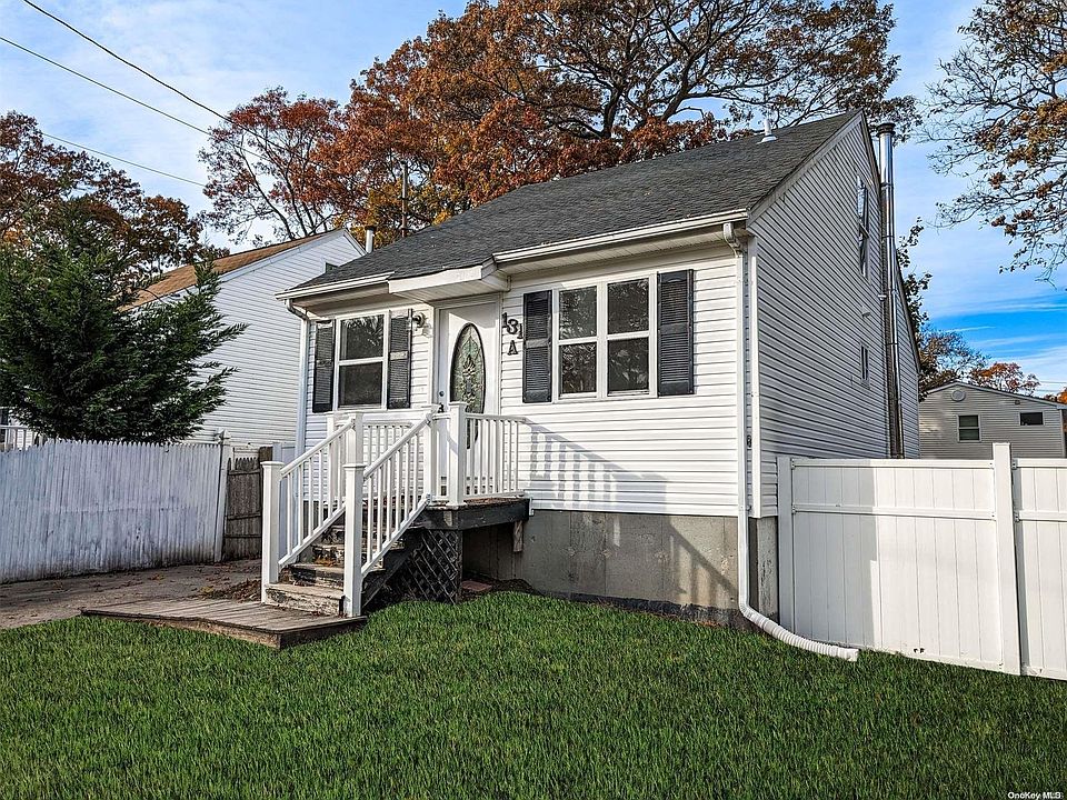 1st image of 131 A Moriches Avenue