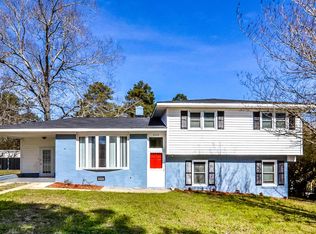 5230 Shagbark Rd, Fayetteville, NC 28304