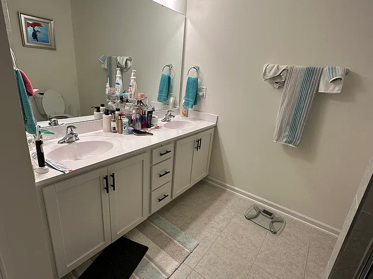 423 Bassett Ln — Photo 25