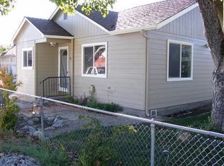 800 SE 12th St, Grants Pass, OR 97526