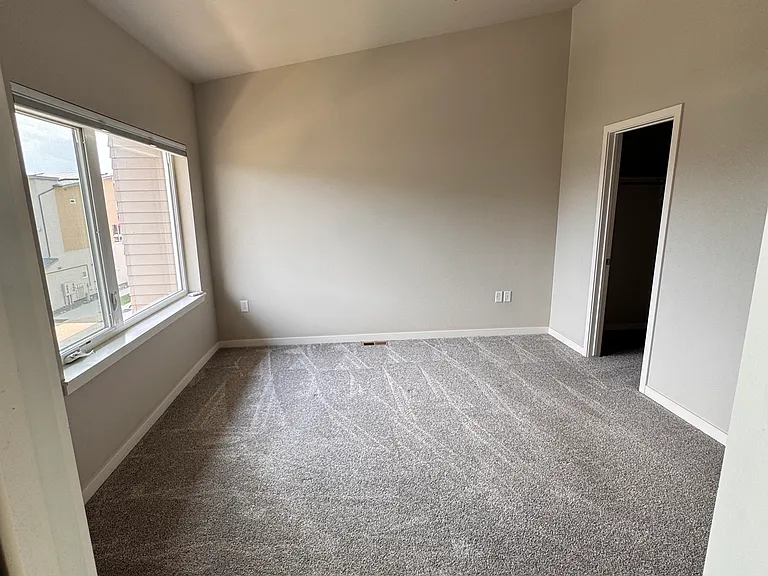 South primary bedroom