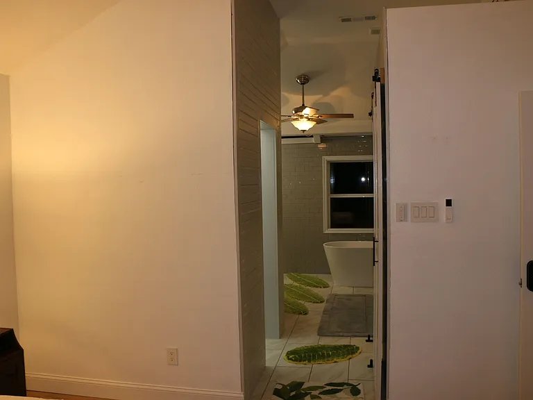 Laurel Valley Ln — Photo 4
