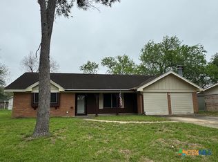 2505 Juglan Dr, Victoria, TX 77901