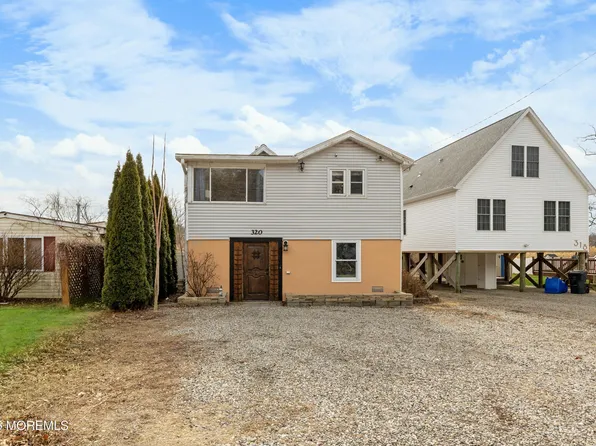 320 Elizabeth Avenue, Toms River, NJ 08753
