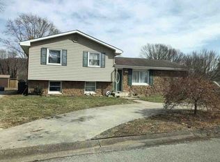 1872 Stivers Rd, Aberdeen, OH 45101