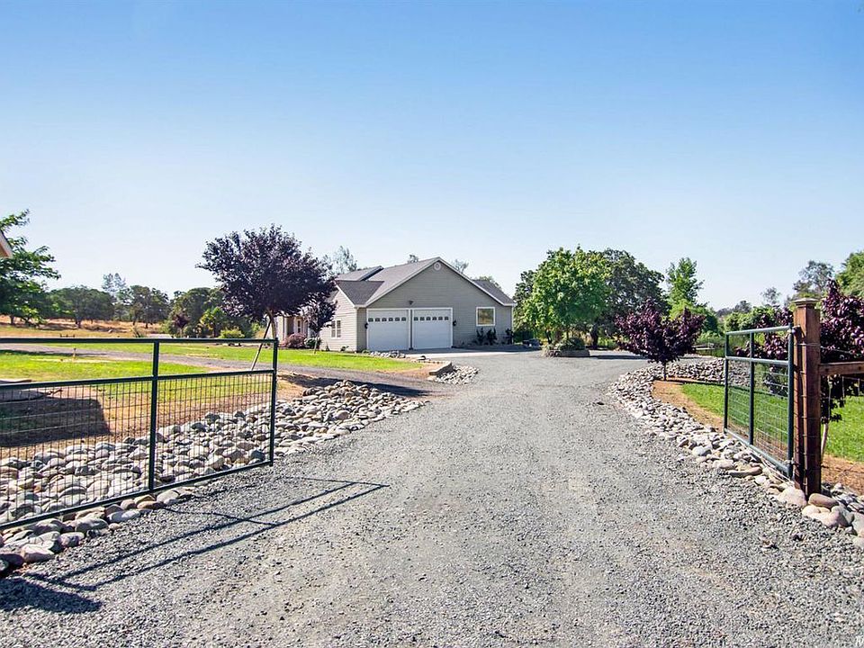 1st image of 9215 Stacey Anne Dr