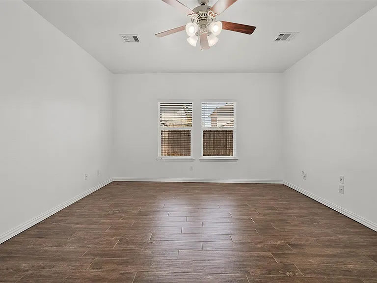 6439 Brimridge Ln — Photo 20