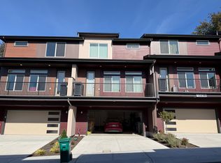 13216 NE 127th Ct #B, Kirkland, WA 98034
