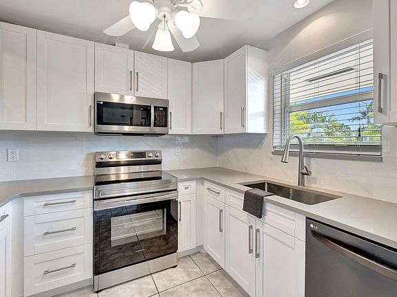 3rd image of 2164 NE 36th Street #59