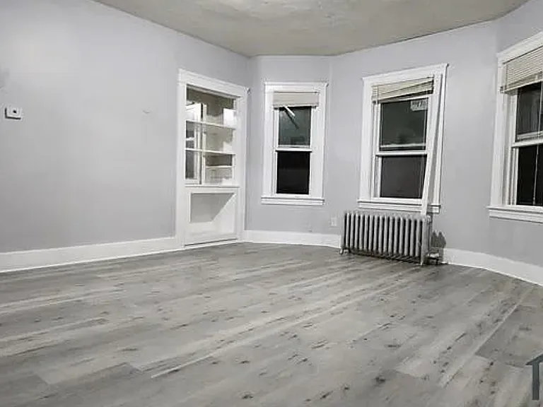 191 Eastern Ave #2 — Photo 2