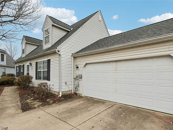 3rd image of 14459 Fullers Ln