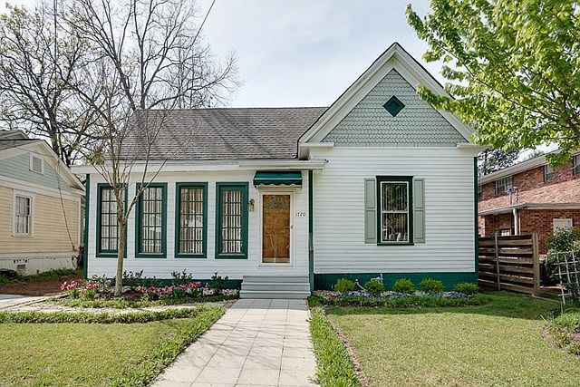 2nd image of 1720 Cambridge Ave