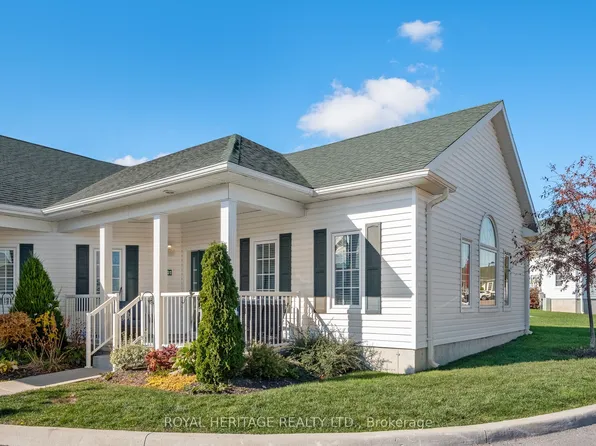 300 Croft St #2001, Pt Hope, ON L1A 0E1