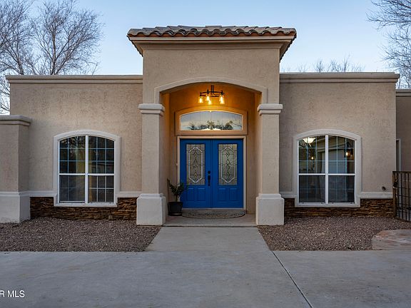 3rd image of 1045 Maximo St