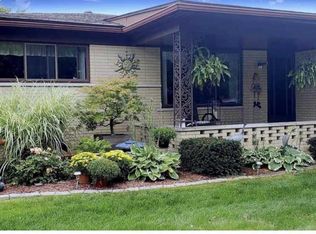18640 Santa Marie St, Clinton Township, MI 48036