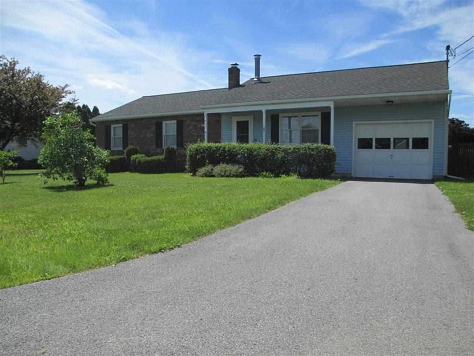 1st image of 25 Russell Dr