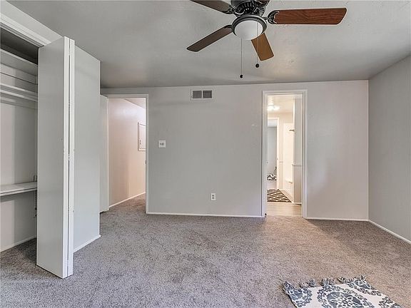 5th image of 2116 N Markwell Ave